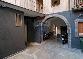 Edificio all\'aperto - Casa semi indipendente Via Umberto
 
222, Bronte - foto 4