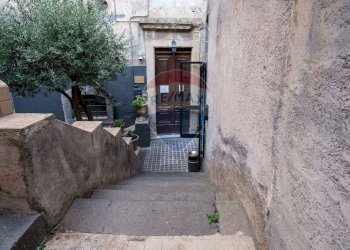 Edificio all\'aperto - Casa semi indipendente Via Umberto
 
222, Bronte - foto 8