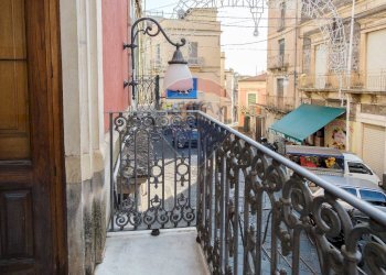 Balcone - Casa semi indipendente Via Umberto
 
222, Bronte - foto 19