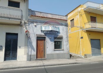 Edificio all\'aperto - Casa semi indipendente Via Nazionale Mangano
 
89, Acireale - foto 28