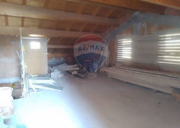 Stanza vuota - Casa semi indipendente Via Nazionale Mangano
 
89, Acireale - foto 16