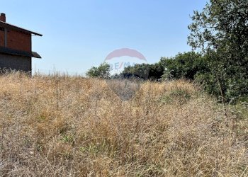 Vista delle montagne - Terreno agricolo Contrada Rocca dell'Estensione
 
snc, Ragalna - foto 4