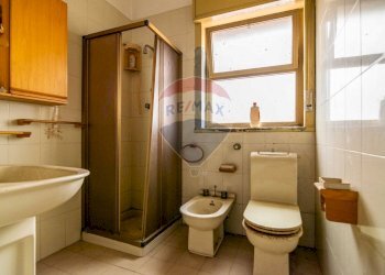 Bagno - Quadrilocale Via Emanuele Bellia
 
116, Paterno - foto 9