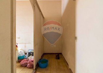 Hall / corridoio - Quadrilocale Via Emanuele Bellia
 
116, Paterno - foto 28