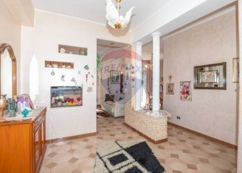 Hall / corridoio - Appartamento Via Duilio Gaio
 
21, Caltagirone - foto 5