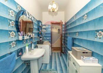 Bagno - Appartamento Via Duilio Gaio
 
21, Caltagirone - foto 9