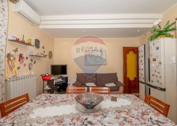 Sala da pranzo - Appartamento Via Duilio Gaio
 
21, Caltagirone - foto 17