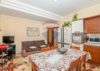 Sala da pranzo - Appartamento Via Duilio Gaio
 
21, Caltagirone - foto 19