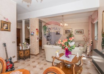 Soggiorno - Appartamento Via Duilio Gaio
 
21, Caltagirone - foto 1