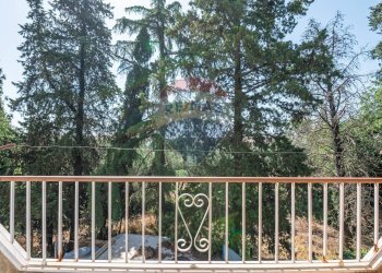 Balcone - Appartamento Via Duilio Gaio
 
21, Caltagirone - foto 30