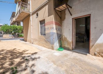 Edificio all\'aperto - Appartamento Via Duilio Gaio
 
21, Caltagirone - foto 36