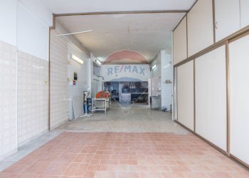 Parcheggio - Appartamento Via Duilio Gaio
 
21, Caltagirone - foto 40