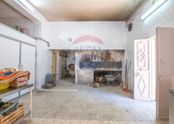 Parcheggio - Appartamento Via Duilio Gaio
 
21, Caltagirone - foto 49