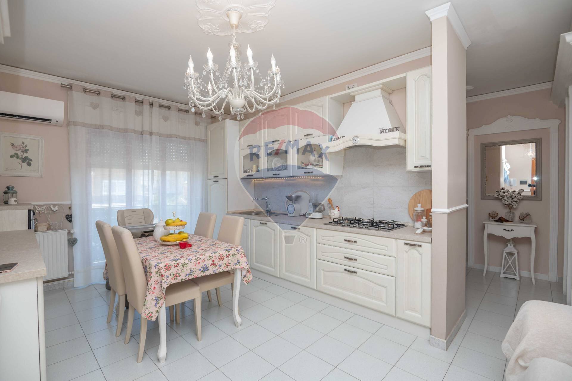 Cucina - Quadrilocale Via Fisicara
 
4, Caltagirone - foto 1