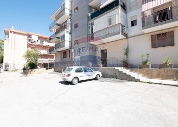 Edificio all\'aperto - Quadrilocale Via Fisicara
 
4, Caltagirone - foto 27