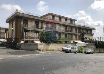 Edificio all\'aperto - Trilocale Via Del Fasano
 
49, Catania - foto 22