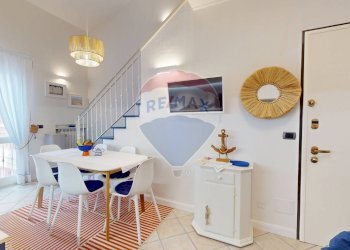 Sala da pranzo - Trilocale del fortino
 
32, Camaiore - foto 3