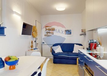 Sala da pranzo - Trilocale del fortino
 
32, Camaiore - foto 2