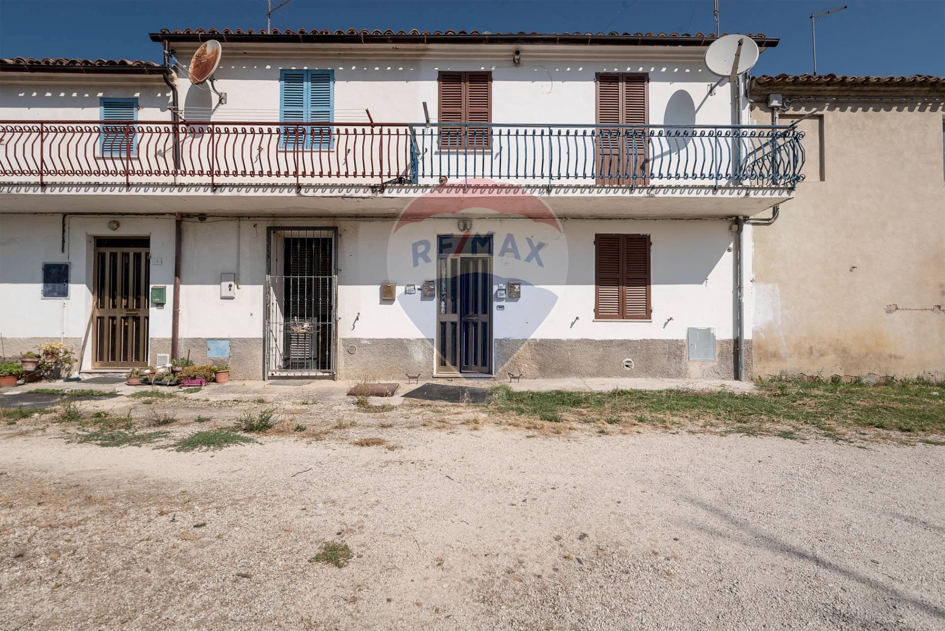 Casa all\'aperto - Quadrilocale Via Enrico Mattei
 
2, Castelplanio - foto 1