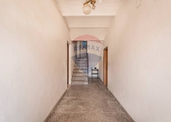 Hall / corridoio - Quadrilocale Via Enrico Mattei
 
2, Castelplanio - foto 5