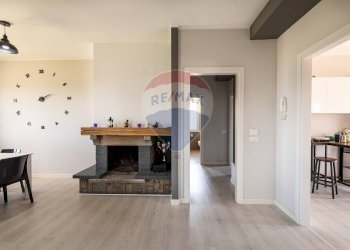 Sala da pranzo - Quadrilocale via giacomo matteotti
 
176/a, Cupramontana - foto 5