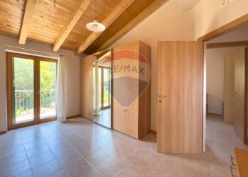 Stanza vuota - Quadrilocale Via don aldo montesi
 
6, Morro d'Alba - foto 11