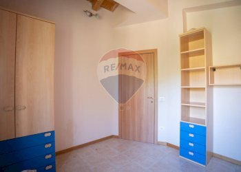 Camera / camera da letto - Quadrilocale Via don aldo montesi
 
6, Morro d'Alba - foto 19