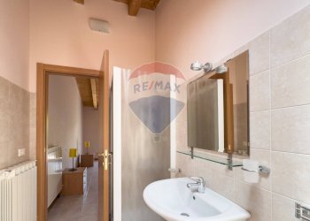 Bagno - Quadrilocale Via don aldo montesi
 
6, Morro d'Alba - foto 23