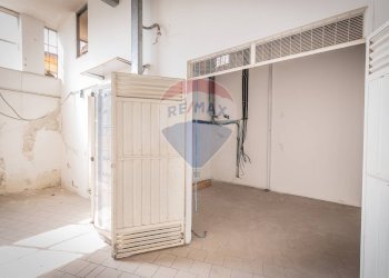 Terrazza - Locale Commerciale Via Giuseppe Verdi
 
1, Castelplanio - foto 8