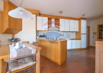 Cucina - Villa Fabriano - foto 13