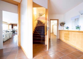 Scale - Villa Fabriano - foto 18