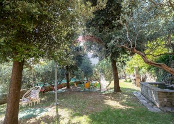 Giardino - Villa Via Don Minzoni
 
1, Serra San Quirico - foto 5