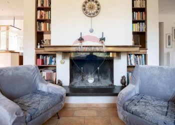 Soggiorno - Villa Via Don Minzoni
 
1, Serra San Quirico - foto 13