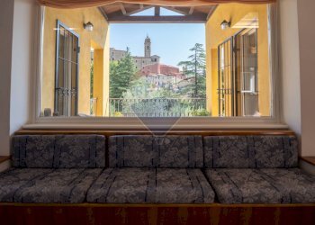 Scale - Villa Via Don Minzoni
 
1, Serra San Quirico - foto 14