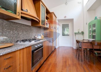 Cucina - Villa Via Don Minzoni
 
1, Serra San Quirico - foto 20