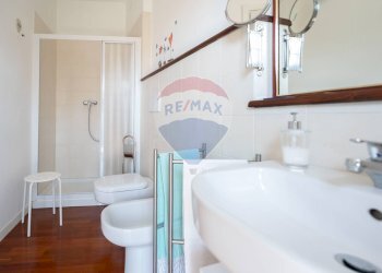 Bagno - Villa Via Don Minzoni
 
1, Serra San Quirico - foto 30