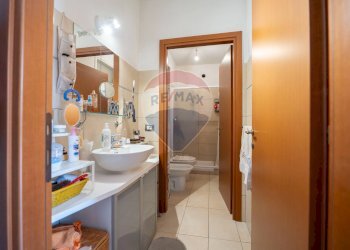 Bagno - Villa Via Don Minzoni
 
1, Serra San Quirico - foto 48