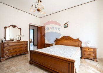 Camera / camera da letto - Appartamento Via Castagna
 
31, Belvedere Ostrense - foto 17