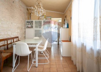 Sala da pranzo - Casa indipendente Frazione Costa
 
85, Arcevia - foto 10