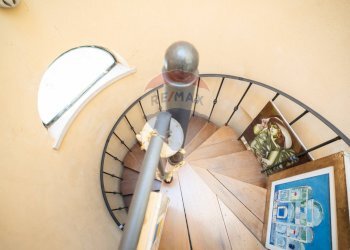 Scale - Casa indipendente Frazione Costa
 
85, Arcevia - foto 21