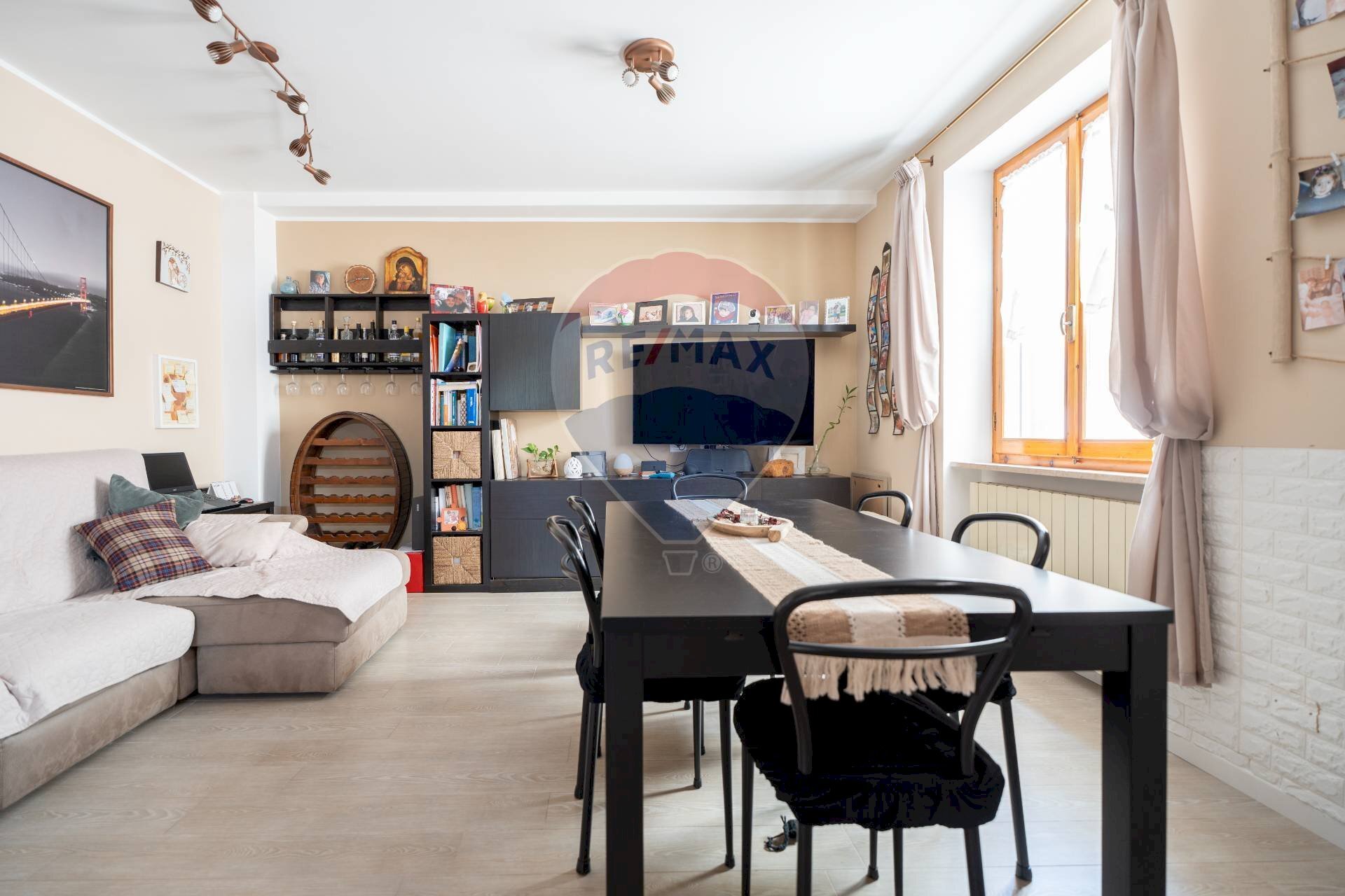 Sala da pranzo - Apartment Via Piedaspri
 
4A, Serra San Quirico - photo 2