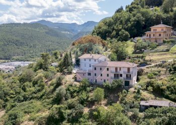 Vista delle montagne - Appartamento Via Piedaspri
 
4A, Serra San Quirico - foto 16