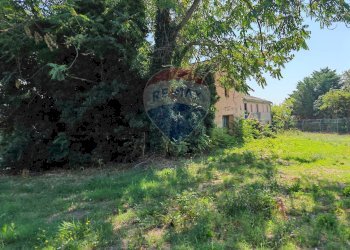 Giardino - Rustico contrada chiarino
 
29, Recanati - foto 21