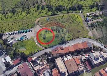 Posizione della mappa - Locale Commerciale Via Liria
 
4, Giardini-Naxos - foto 13