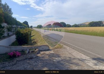 Vista delle montagne - Casa indipendente Contrada Carpine
 
SNC, Bovino - foto 110