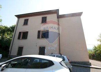 Edificio all\'aperto - Four-room apartment strada curagnata 7, Cairo Montenotte - photo 4