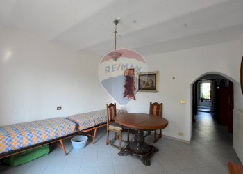 Camera / camera da letto - Four-room apartment strada curagnata 7, Cairo Montenotte - photo 11