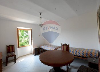 Soggiorno - Four-room apartment strada curagnata 7, Cairo Montenotte - photo 12