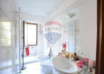 Bagno - Four-room apartment strada curagnata 7, Cairo Montenotte - photo 30