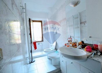Bagno - Four-room apartment strada curagnata 7, Cairo Montenotte - photo 34
